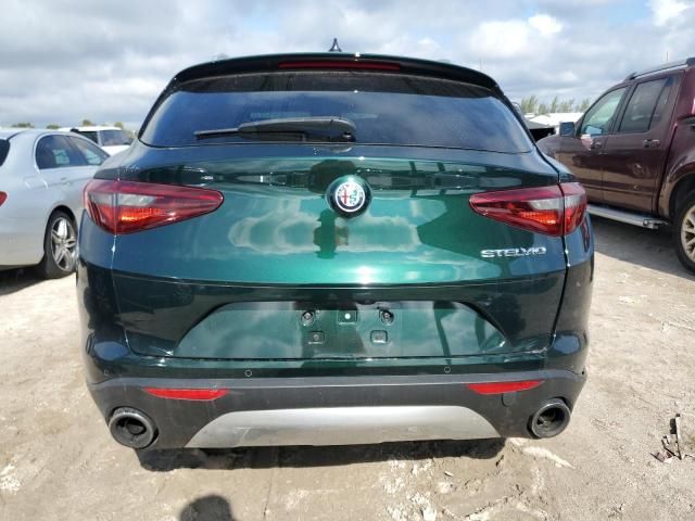 2021 Alfa Romeo Stelvio Sport