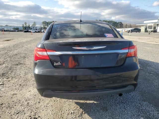 2013 Chrysler 200 Touring