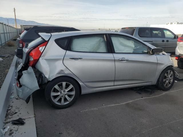 2012 Hyundai Accent GLS