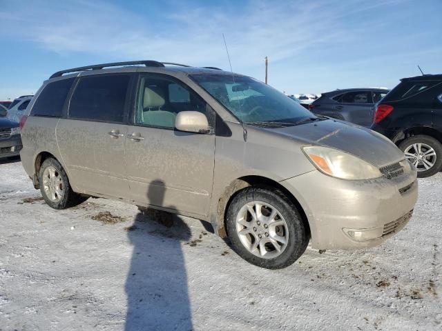 2005 Toyota Sienna LE