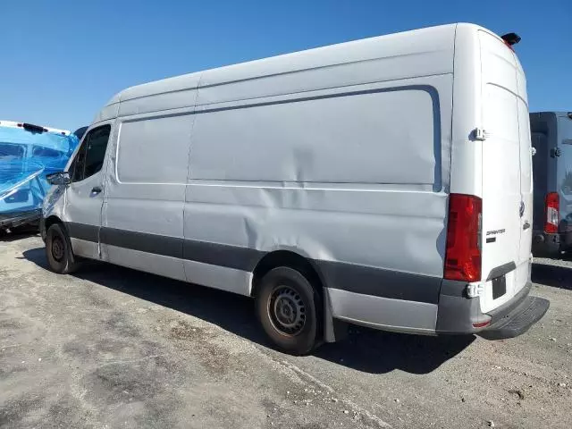 2021 Mercedes-Benz Sprinter 2500