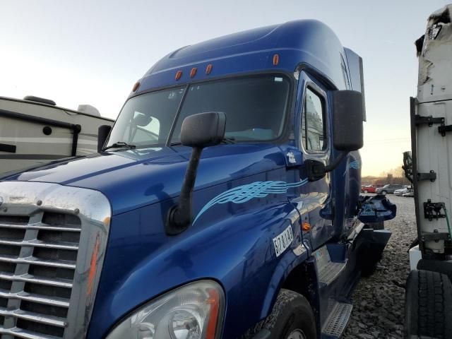 2016 Freightliner Cascadia 125