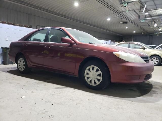 2005 Toyota Camry LE