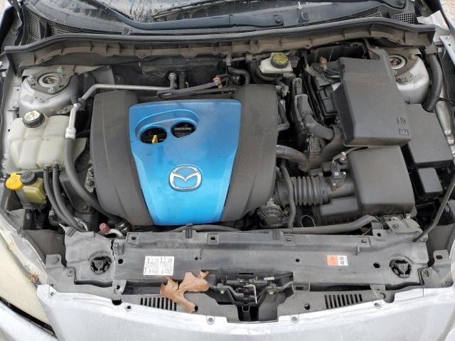 2013 Mazda 3 I