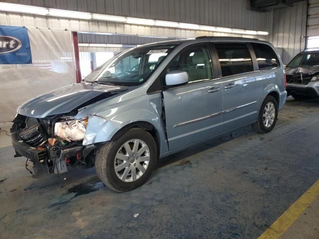 2013 Chrysler Town & Country Touring