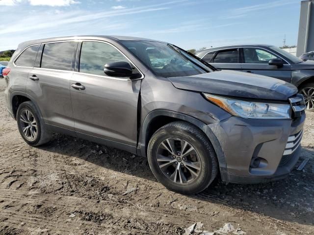 2019 Toyota Highlander LE