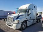 2011 Freightliner Cascadia 125