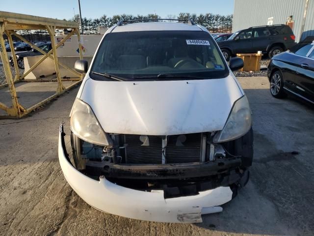 2007 Toyota Sienna CE