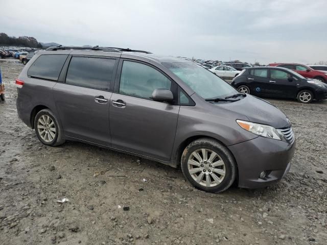 2012 Toyota Sienna XLE