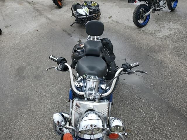 2004 Harley-Davidson Flstc