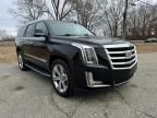 2016 Cadillac Escalade Luxury