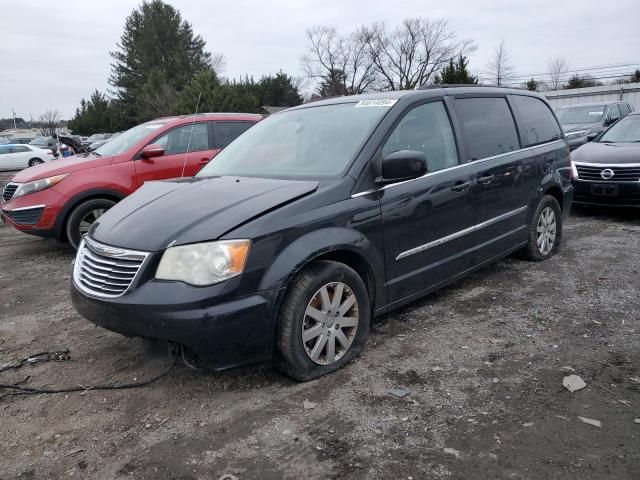 2014 Chrysler Town & Country Touring