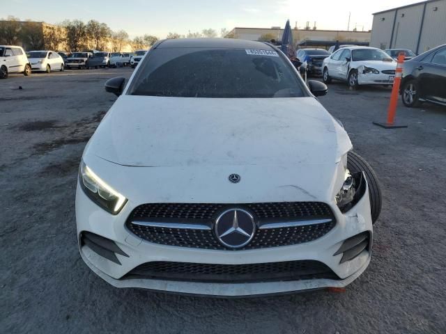 2019 Mercedes-Benz A 220