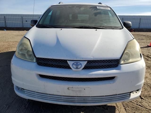 2005 Toyota Sienna CE