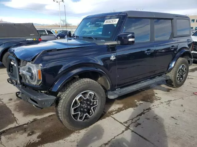 2021 Ford Bronco Base