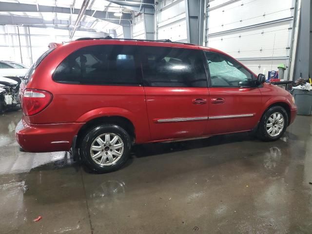 2006 Chrysler Town & Country Touring