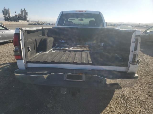 2005 GMC Sierra C2500 Heavy Duty