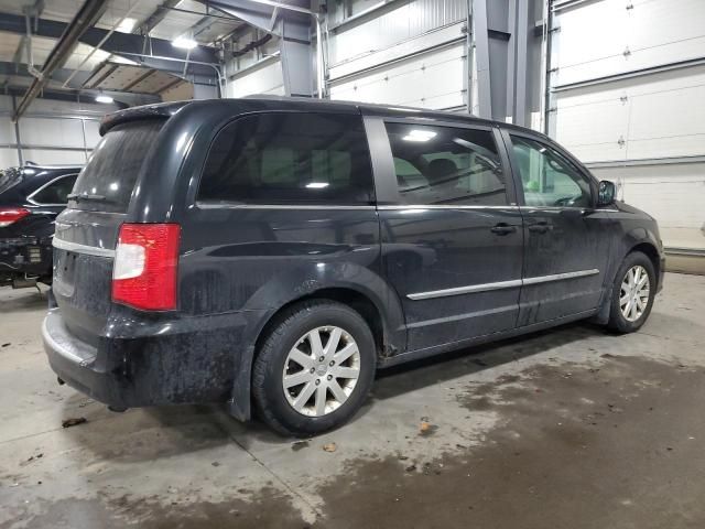 2012 Chrysler Town & Country Touring L