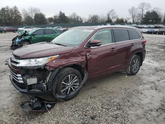 2018 Toyota Highlander SE