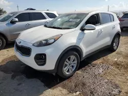 KIA Vehiculos salvage en venta: 2017 KIA Sportage LX