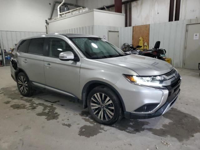 2019 Mitsubishi Outlander SE