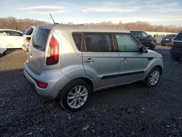 2013 KIA Soul +