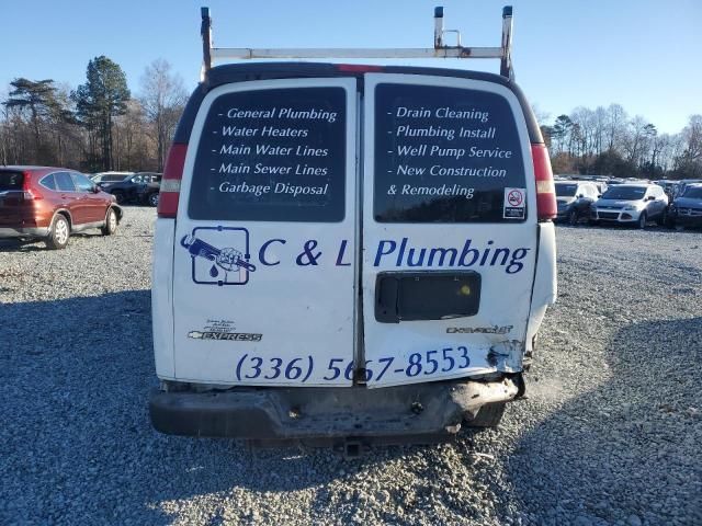 2004 Chevrolet Express G2500