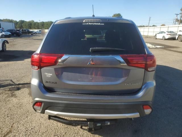 2016 Mitsubishi Outlander SE