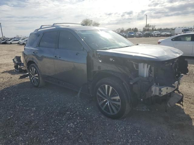 2022 Nissan Pathfinder Platinum