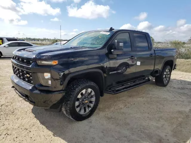 2022 Chevrolet Silverado K2500 Custom