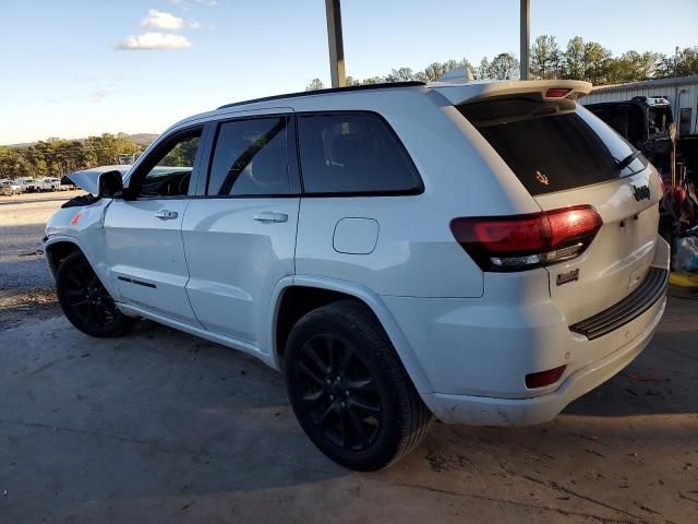 2020 Jeep Grand Cherokee Laredo