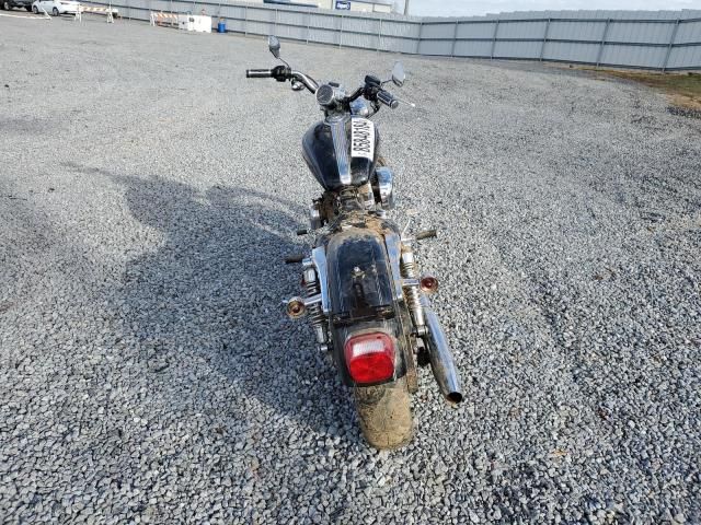 2005 Harley-Davidson XL1200 C