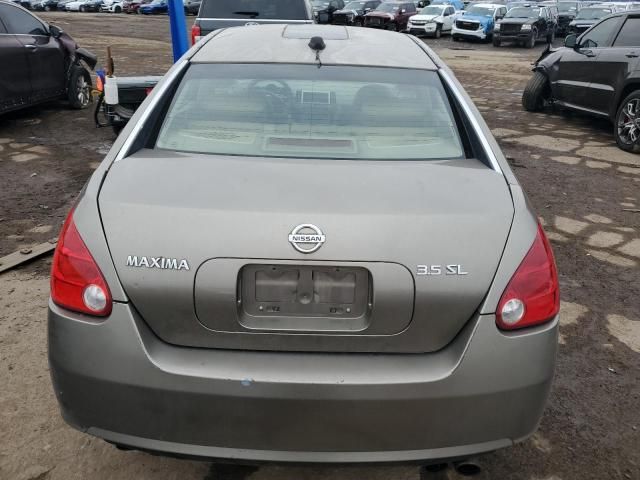 2004 Nissan Maxima SE