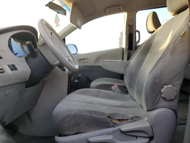 2012 Toyota Sienna