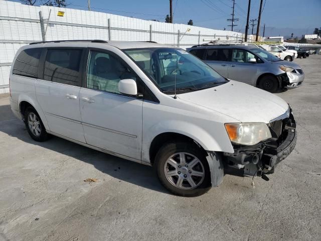 2010 Chrysler Town & Country Touring