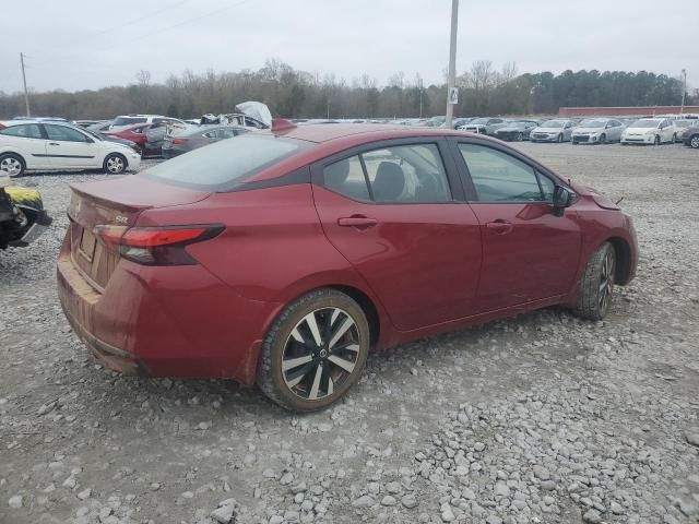 2022 Nissan Versa SR