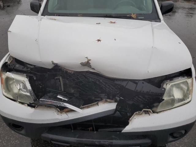 2012 Nissan Frontier S