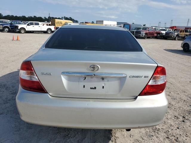 2004 Toyota Camry LE