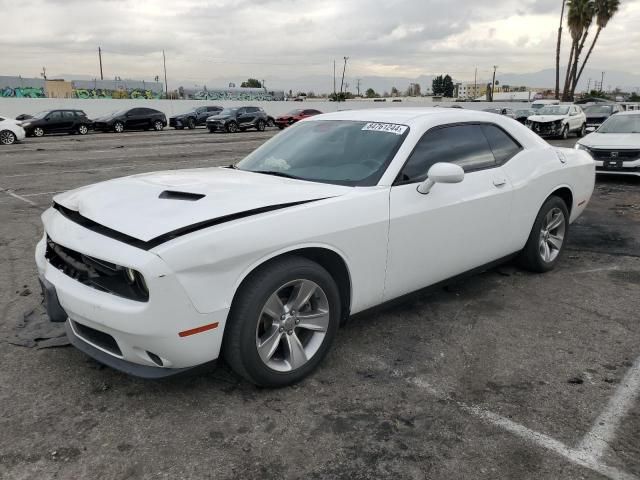 2017 Dodge Challenger SXT