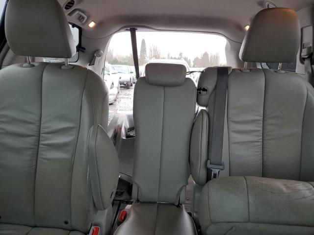 2011 Toyota Sienna XLE