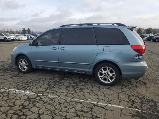 2005 Toyota Sienna XLE