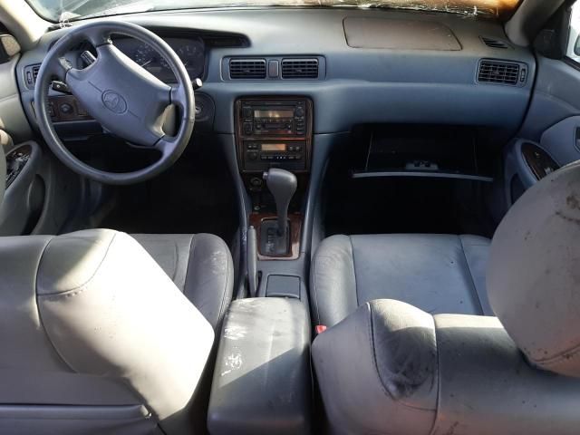 2000 Toyota Camry LE