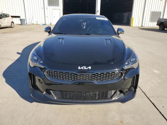 2022 KIA Stinger GT2