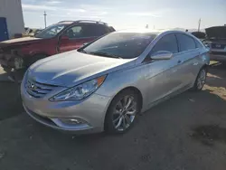 Carros salvage a la venta en subasta: 2013 Hyundai Sonata SE