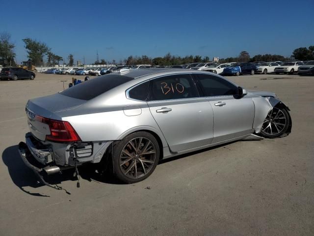 2018 Volvo S90 T5 Momentum