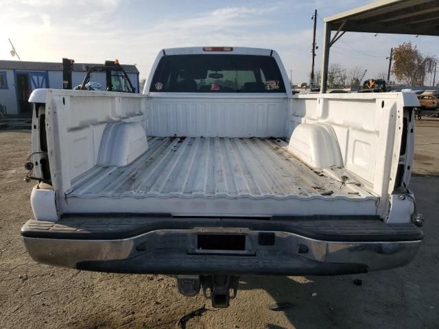 2004 Chevrolet Silverado C2500 Heavy Duty