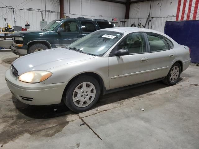 2006 Ford Taurus SE