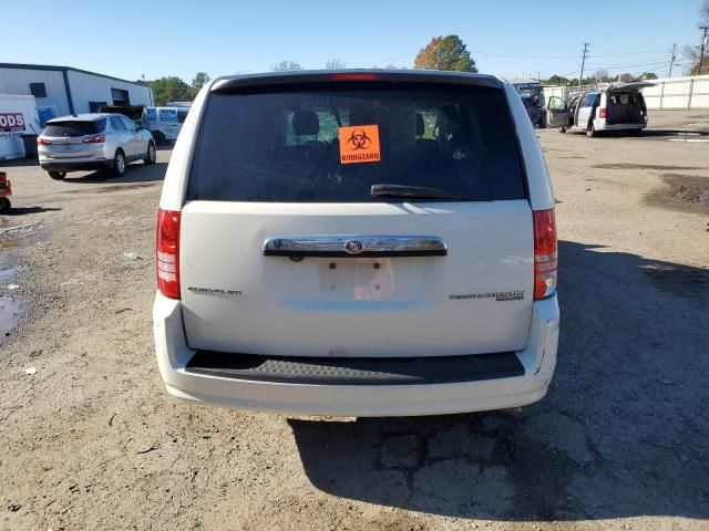 2009 Chrysler Town & Country LX