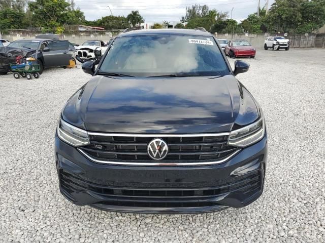 2023 Volkswagen Tiguan SE R-LINE Black