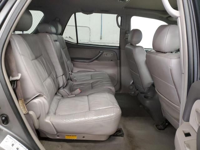 2005 Toyota Sequoia SR5